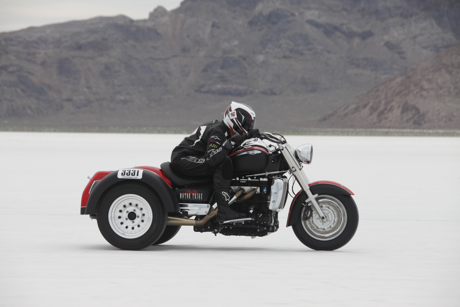 Land speed record triumph Motorcycle land