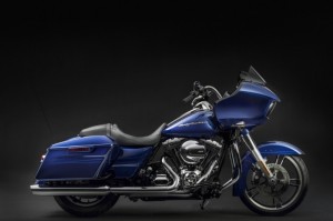 Harley-Davidson-Road-Glide-Special-2015-740x493