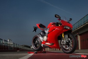 Ducati 1299 Panigale S review 