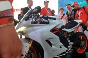 Ducati-Supersort-S-Leaked-Image-from-World-Ducati-Week-1